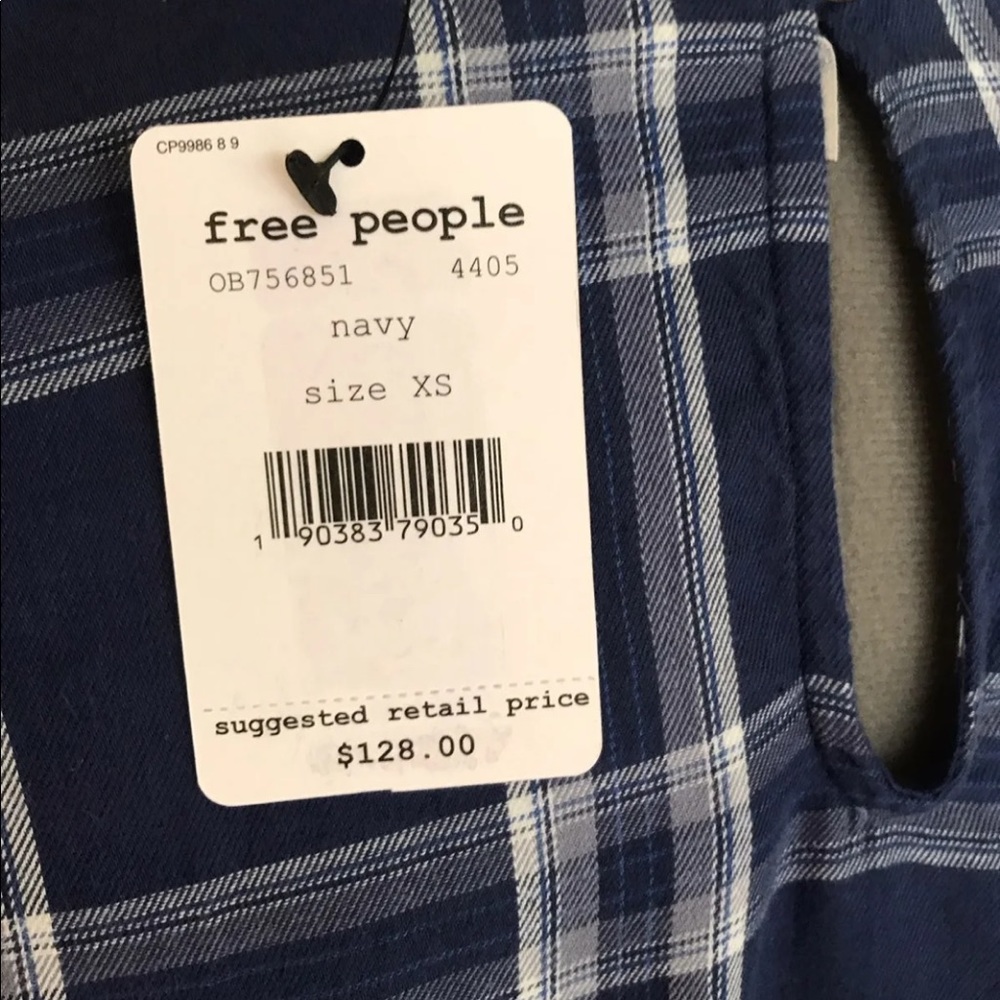 Free People - Picture 7 of 9